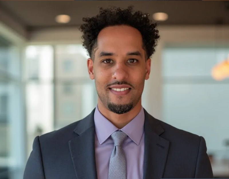 Greg Habibi, Esq., Senior Attorney
